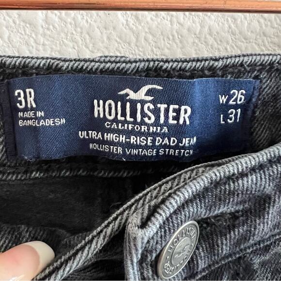Hollister Ultra High Rise Dad Jeans Black Gray Patch Denim Jeans W26 L31 3R - Picture 3 of 8